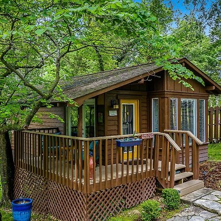 The Woods Cabins Eureka Springs Exteriör bild