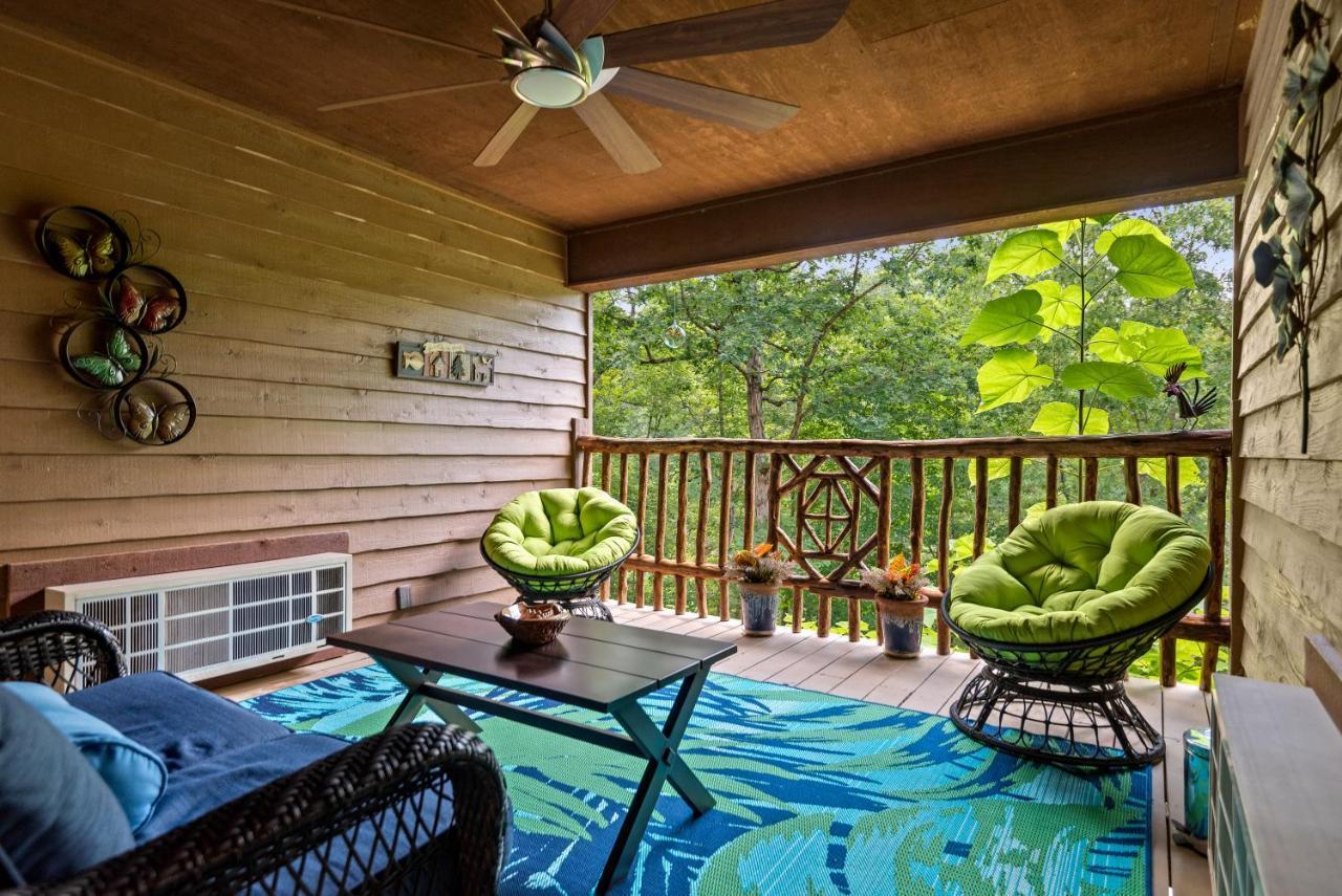 The Woods Cabins Eureka Springs Exteriör bild