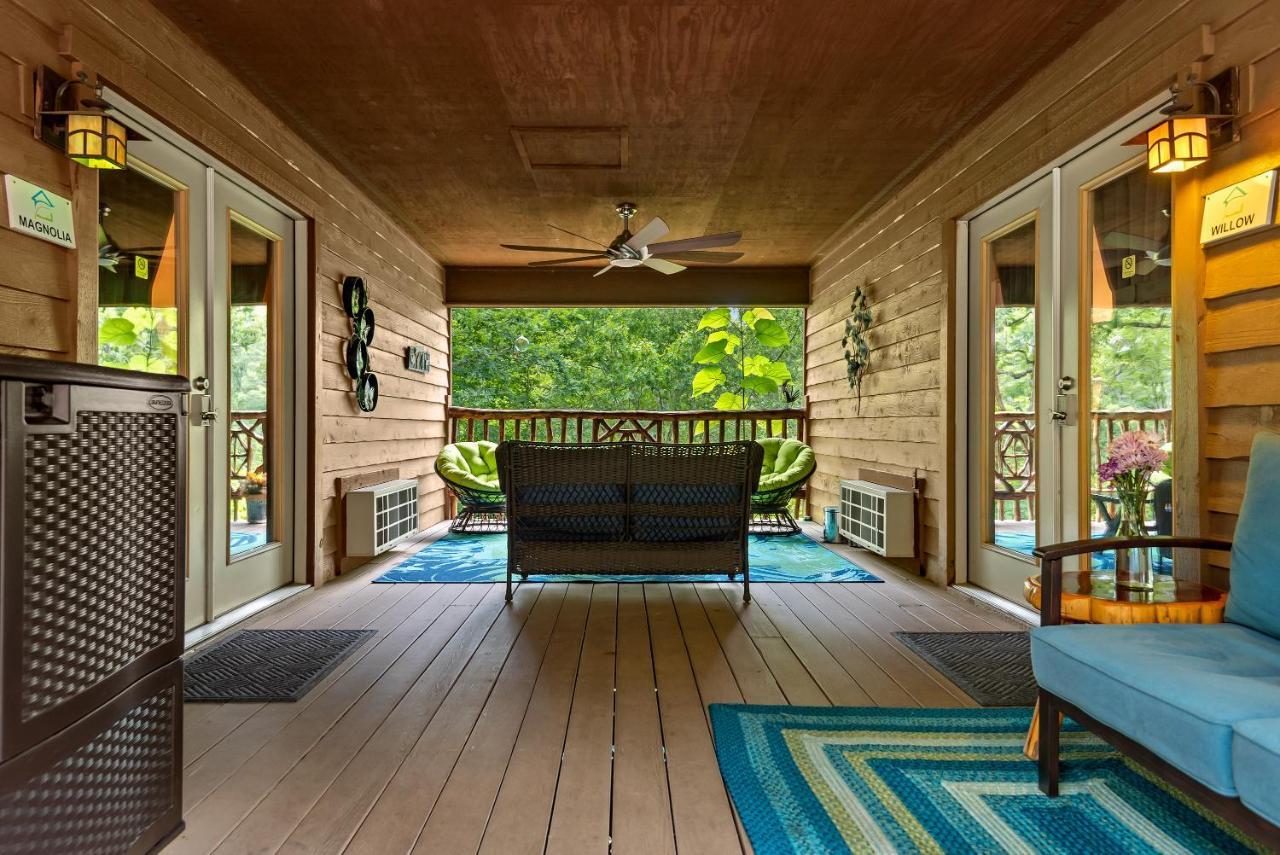 The Woods Cabins Eureka Springs Exteriör bild